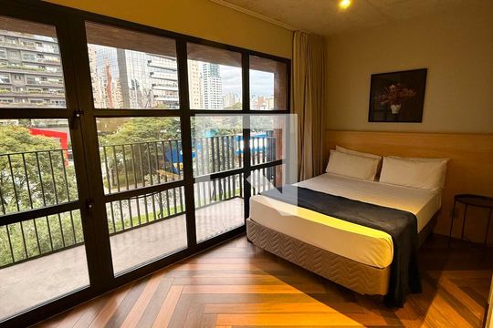 Sala/Quarto de apartamento à venda com 1 quarto, 28m² em Itaim Bibi, São Paulo