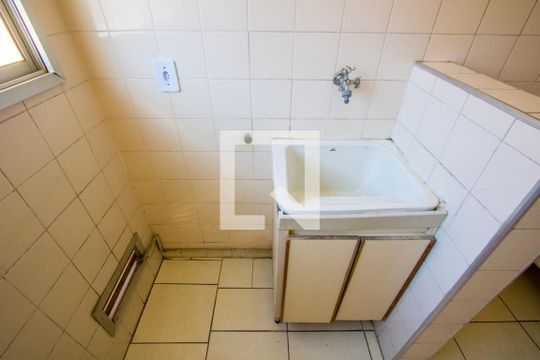 Cozinha/Área de serviço de apartamento à venda com 2 quartos, 50m² em Cidade São Jorge, Santo André