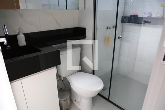 Suite Quarto 1 de apartamento à venda com 2 quartos, 52m² em Jk, Contagem