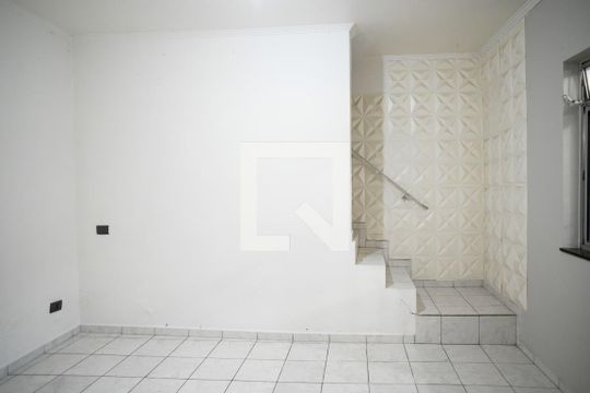 Sala de casa para alugar com 2 quartos, 100m² em Vila Moraes, São Paulo