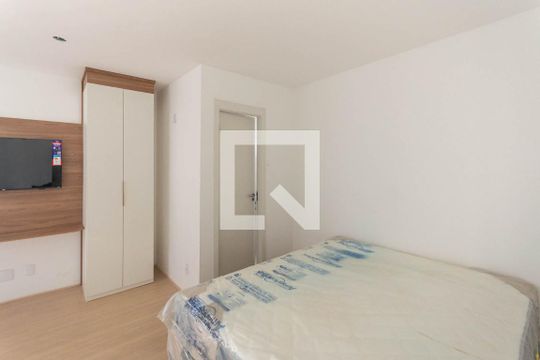 Studio de kitnet/studio à venda com 0 quarto, 32m² em Santo Cristo, Rio de Janeiro
