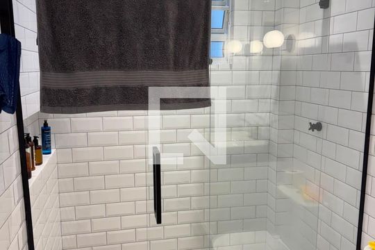 Banheiro de apartamento à venda com 1 quarto, 60m² em Campos Elíseos, São Paulo