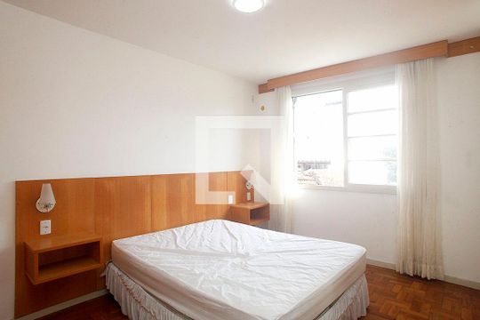 Quarto 2 de apartamento para alugar com 2 quartos, 69m² em Higienópolis, Porto Alegre