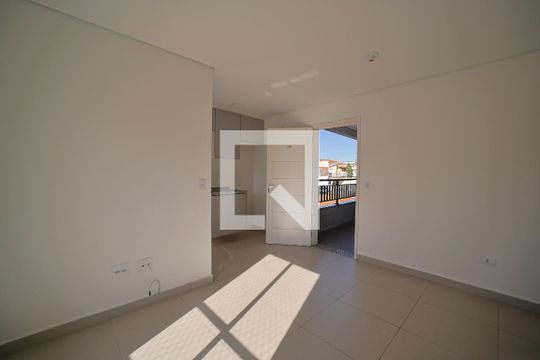 Sala de apartamento para alugar com 2 quartos, 45m² em Vila Guilhermina, São Paulo