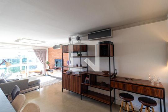 Salas de apartamento para alugar com 2 quartos, 103m² em Jardim Madalena, Campinas