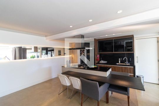 Salas de apartamento para alugar com 2 quartos, 103m² em Jardim Madalena, Campinas
