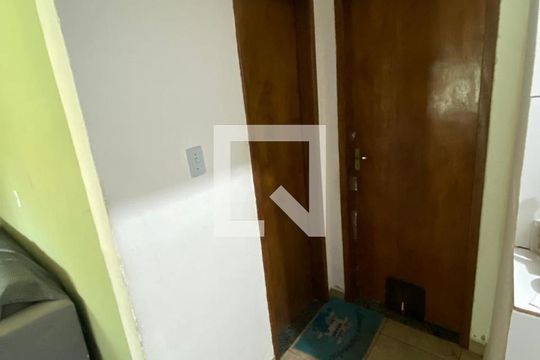 Quarto de casa à venda com 2 quartos, 68m² em Jacarepaguá, Rio de Janeiro