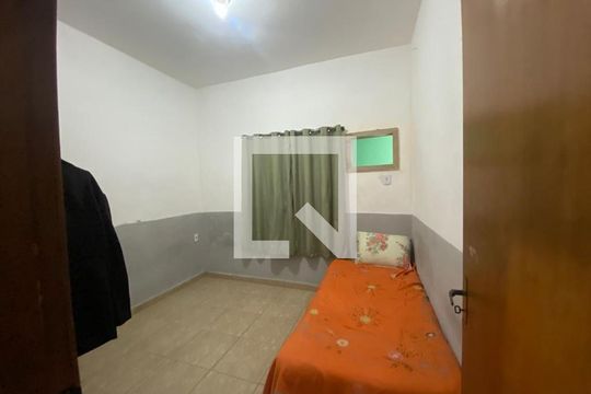 Quarto de casa à venda com 2 quartos, 68m² em Jacarepaguá, Rio de Janeiro