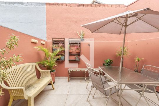 Quintal de casa à venda com 2 quartos, 140m² em São João Climaco, São Paulo