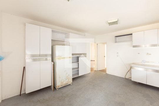 Cozinha de casa para alugar com 4 quartos, 400m² em Jardim Luzitania, São Paulo