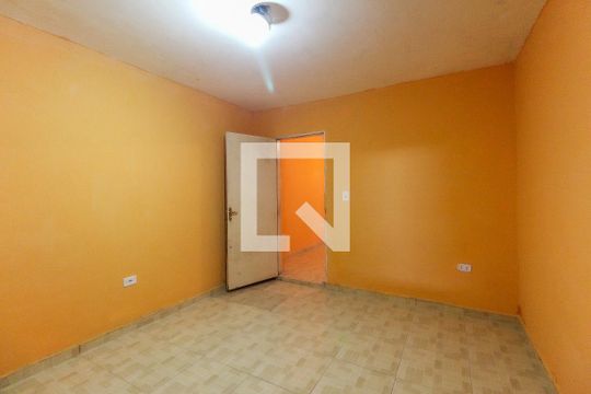 Quarto 1 de casa para alugar com 2 quartos, 85m² em Parque Guaianazes, São Paulo