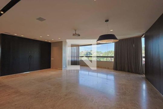 Sala de apartamento para alugar com 3 quartos, 245m² em Vale do Sereno, Nova Lima
