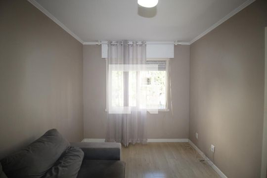 Sala de apartamento à venda com 1 quarto, 42m² em Passo D’areia, Porto Alegre
