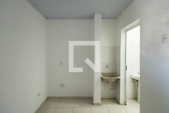 Sala/Quarto de kitnet/studio para alugar com 1 quarto, 20m² em Penha de França, São Paulo
