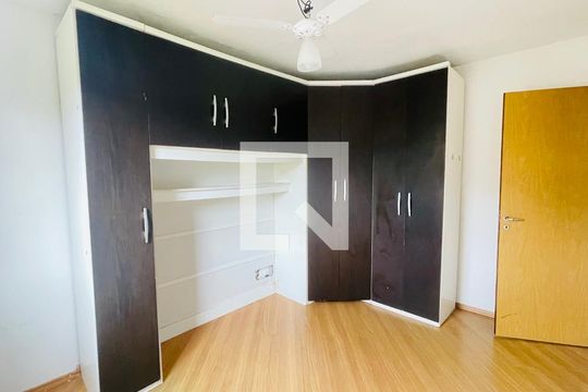 Quarto 1 de casa de condomínio para alugar com 3 quartos, 91m² em Jardim Isis, Cotia