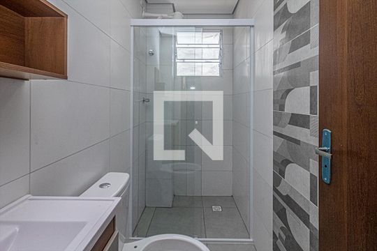 banheiro social_2 de apartamento para alugar com 1 quarto, 35m² em Sacomã, São Paulo