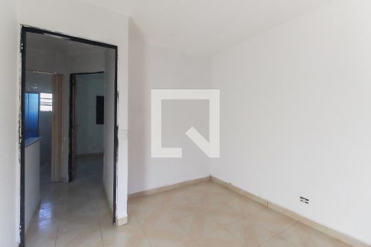 Quarto 1 de casa de condomínio para alugar com 2 quartos, 60m² em Núcleo Lageado, São Paulo