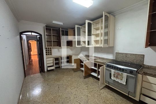 Cozinha de casa para alugar com 2 quartos, 240m² em Centro, Ribeirão Pires