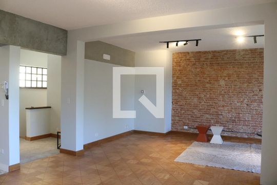 Sala de casa à venda com 3 quartos, 218m² em Vila Romana, São Paulo