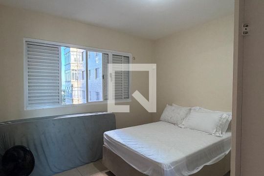 Quarto de apartamento para alugar com 1 quarto, 48m² em Aparecida, Santos
