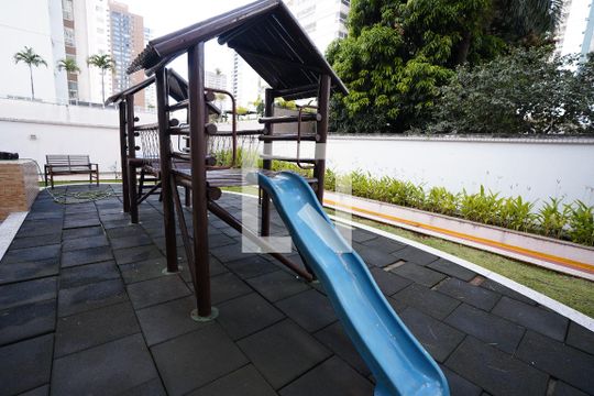 Apartamento à venda com 4 quartos, 144m² em Setor Bueno, Goiânia