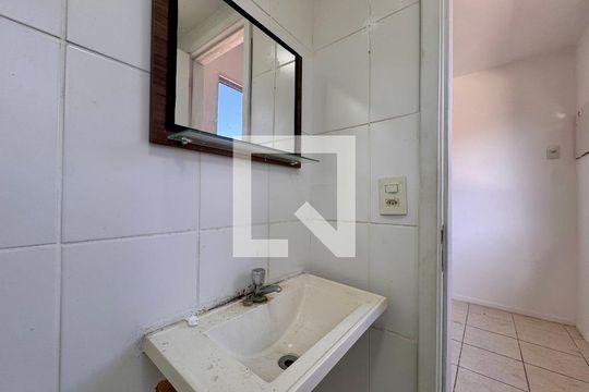 Suíte - Banheiro de apartamento para alugar com 3 quartos, 90m² em Vargem Grande, Rio de Janeiro