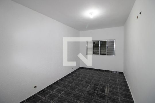 Quarto 1 de casa para alugar com 2 quartos, 120m² em Conjunto Habitacional Santa Etelvina Ii, São Paulo