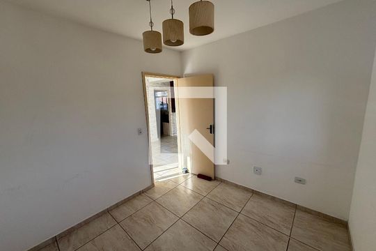 Quarto 1 de apartamento para alugar com 2 quartos, 48m² em Colônia, Ribeirão Pires