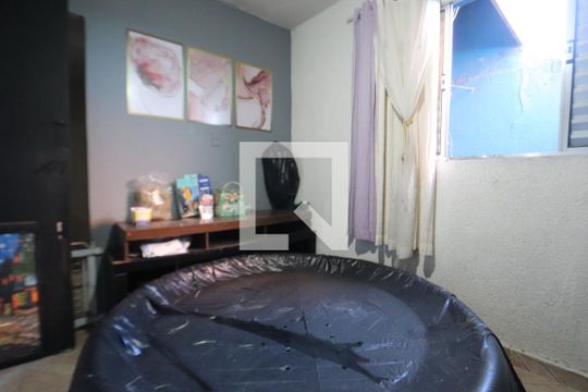 Quarto 2 de casa à venda com 3 quartos, 144m² em Jardim Clara Regina, São Paulo