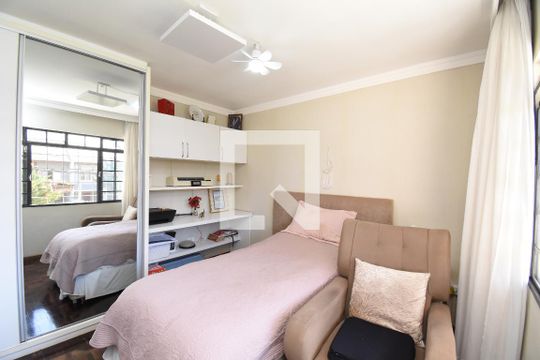 Quarto 4 de casa à venda com 4 quartos, 220m² em Mossunguê, Curitiba