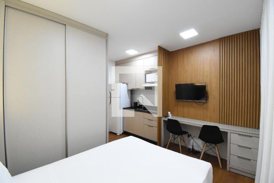 Studio de kitnet/studio para alugar com 1 quarto, 20m² em Centro Batel, Curitiba