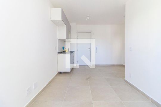 Sala de apartamento para alugar com 1 quarto, 34m² em Jardim Santo Amaro, São Paulo
