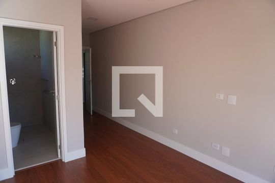 Suite 1 de casa de condomínio à venda com 4 quartos, 300m² em Suru, Barueri