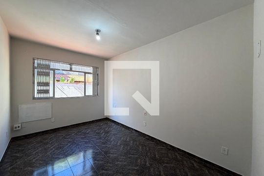 Quarto 1 de casa para alugar com 3 quartos, 209m² em Taquara, Rio de Janeiro