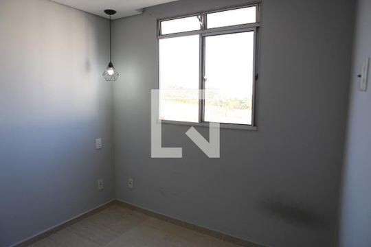 Quarto 2 de apartamento para alugar com 2 quartos, 40m² em Califórnia, Contagem