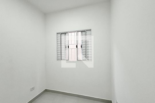Quarto 1 de casa de condomínio para alugar com 2 quartos, 80m² em Jardim Mangalot, São Paulo
