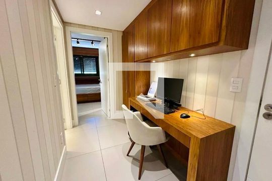 Quarto de apartamento à venda com 3 quartos, 166m² em Centro, Canoas