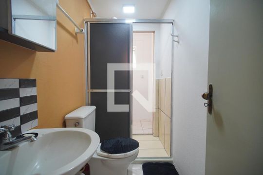 Banheiro de apartamento à venda com 1 quarto, 49m² em Centro, São Leopoldo