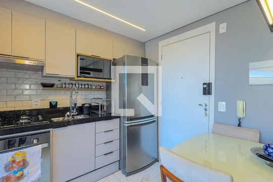 Sala e Cozinha de apartamento à venda com 2 quartos, 36m² em Vila Cruzeiro, São Paulo