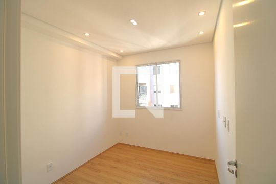 Quarto 1 de apartamento para alugar com 2 quartos, 37m² em Vila Isa, São Paulo