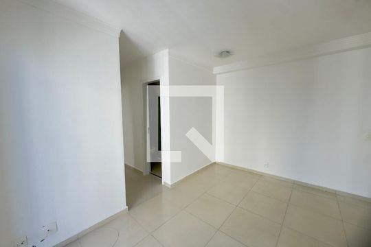 Apartamento para alugar com 3 quartos, 56m² em Jardim Testae, Guarulhos