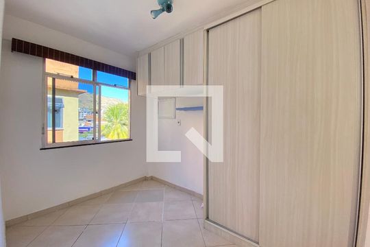 Apartamento à venda com 2 quartos, 50m² em Piedade, Rio de Janeiro