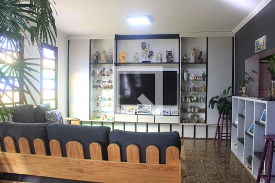 Sala de casa à venda com 3 quartos, 281m² em Santa Maria, São Caetano do Sul
