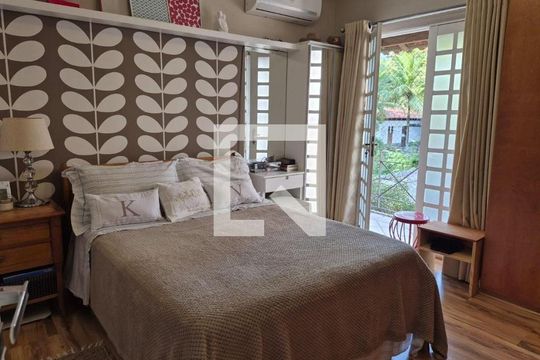 Casa à venda com 3 quartos, 119m² em Maria Paula, Niterói