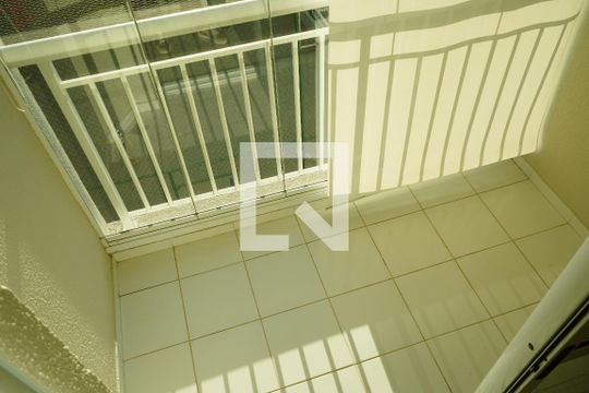 Varanda de apartamento para alugar com 3 quartos, 68m² em Vila Carrão, São Paulo
