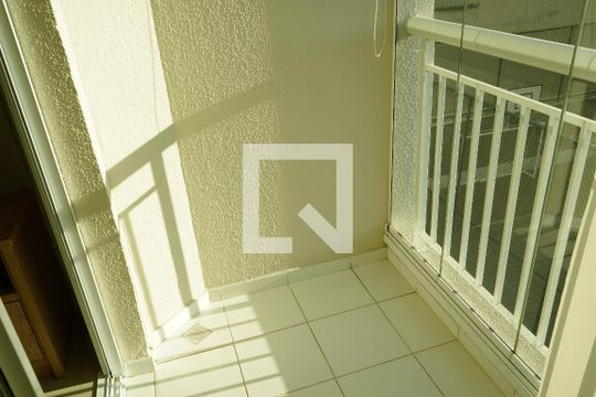 Varanda de apartamento para alugar com 3 quartos, 68m² em Vila Carrão, São Paulo