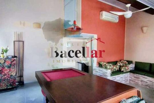 Apartamento à venda com 4 quartos, 148m² em Vila Isabel, Rio de Janeiro