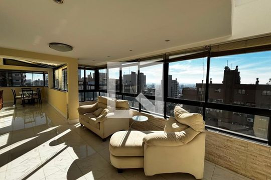 Apartamento para alugar com 2 quartos, 86m² em Mont’Serrat, Porto Alegre