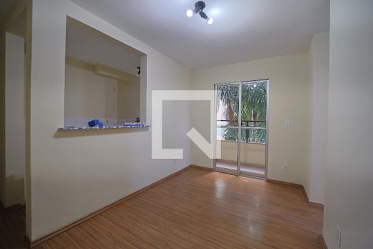 Sala de apartamento à venda com 2 quartos, 47m² em Jardim Santa Teresinha, São Paulo