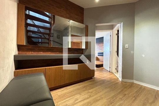 Sala de apartamento para alugar com 3 quartos, 130m² em Praia de Ingleses, Florianópolis